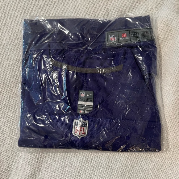 Minnesota MN Vikings NFL Jersey NWT - Women’s Small Jefferson 18 - Picture 7 of 10